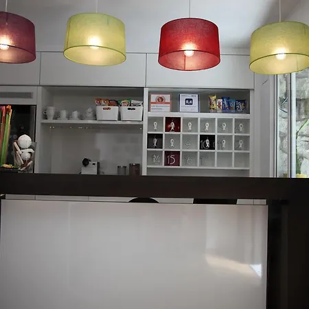 Πανσιόν Boutique Geranios Del Pinar Τορρεμολίνος