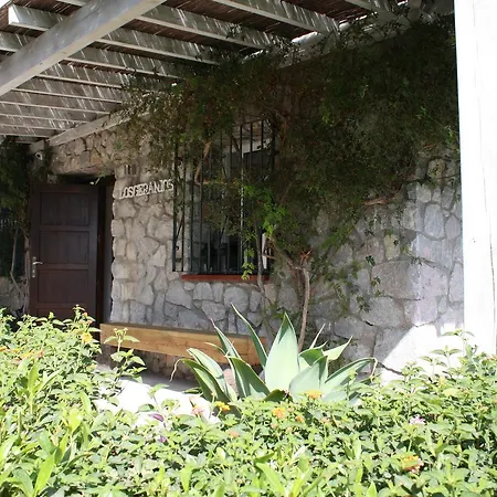 Boutique Geranios Del Pinar Τορρεμολίνος