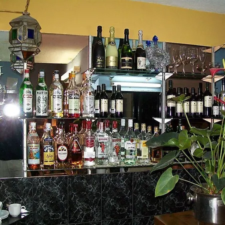 Boutique Geranios Del Pinar בית הארחה טורמולינוס