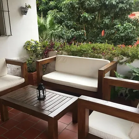 Boutique Geranios Del Pinar בית הארחה