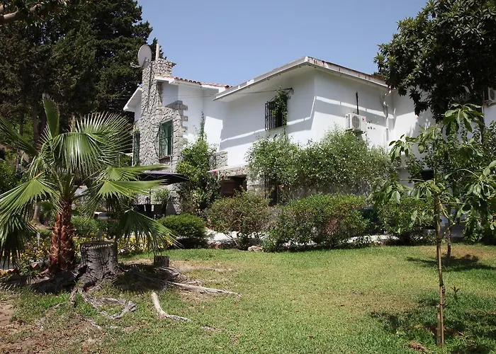 Boutique Geranios Del Pinar Guest house *